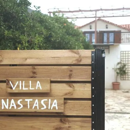 Villa Anastasia With Hot Tub By The Sea Epidaurus