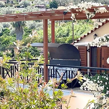 Anastasia With Hot Tub By The Sea Vila *